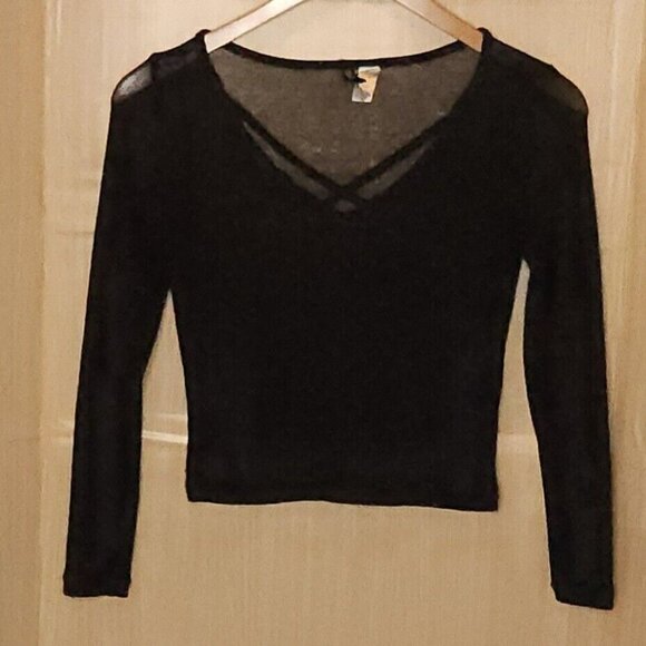 Divided Black Sheer Silver Sparkle Stretchy Top Medium - Picture 1 of 6